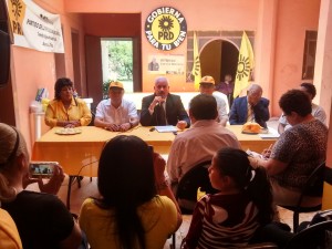 Con rueda de prensa inician campaña candidatos del PRD. 