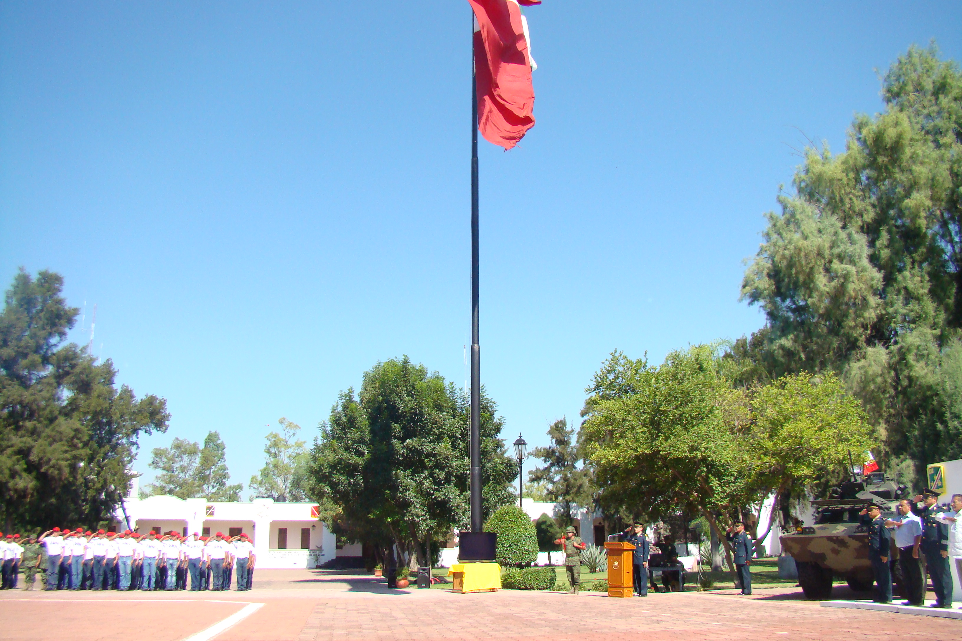 TOMAN PROTESTA DE BANDERA MIL 58 JOVENES DEL SERVICIO MILITAR NACIONAL