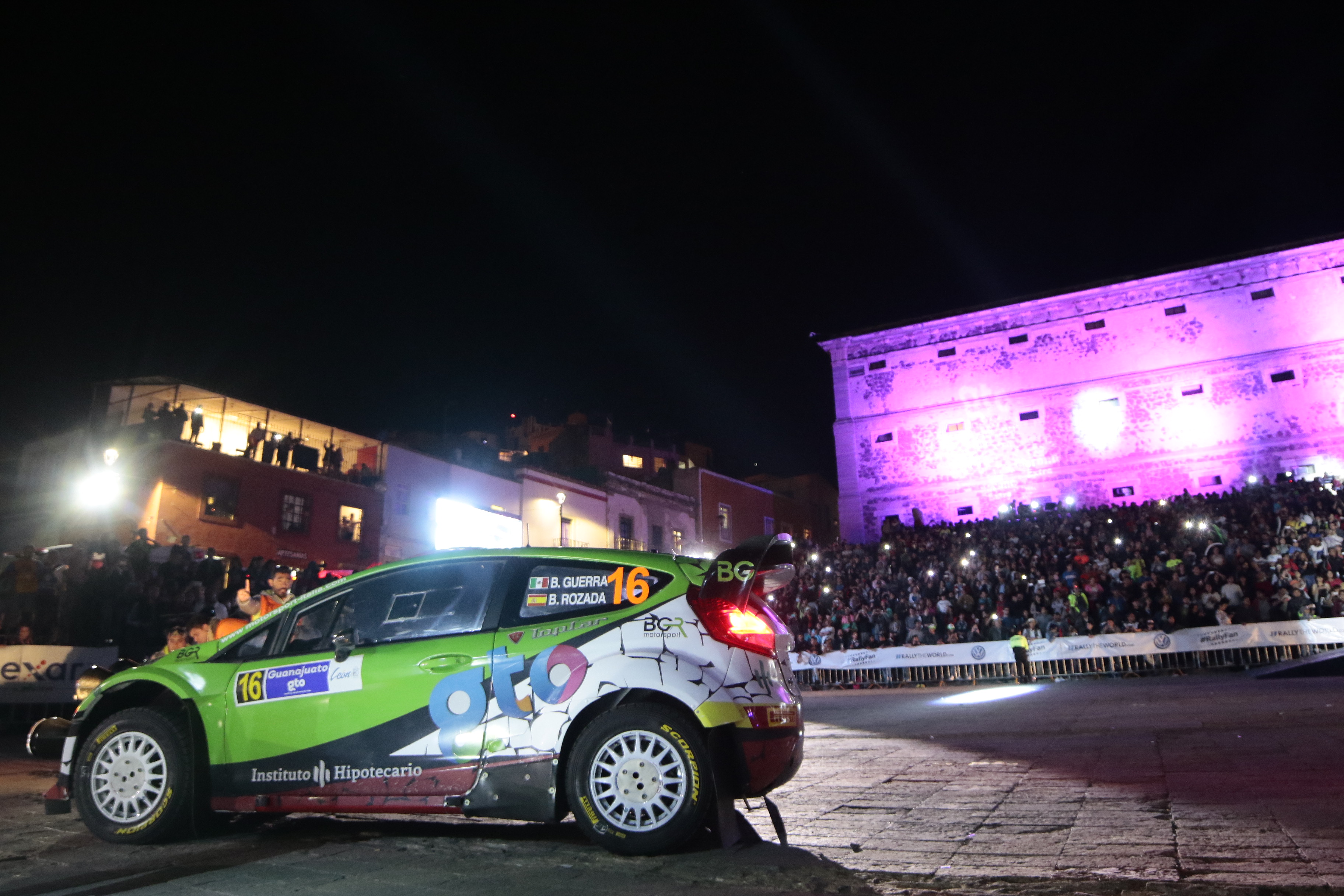 Da banderazo el Gobernador, Miguel Márquez Márquez a la Edición 13 del Rally Guanajuato Corona.