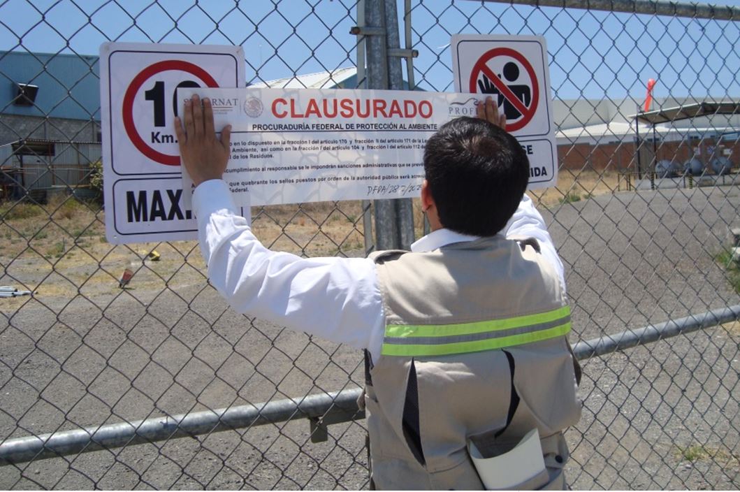 CLAUSURA PROFEPA EMPRESA QUÍMICA EN EL MUNICIPIO DE SAN JUAN DEL RÍO