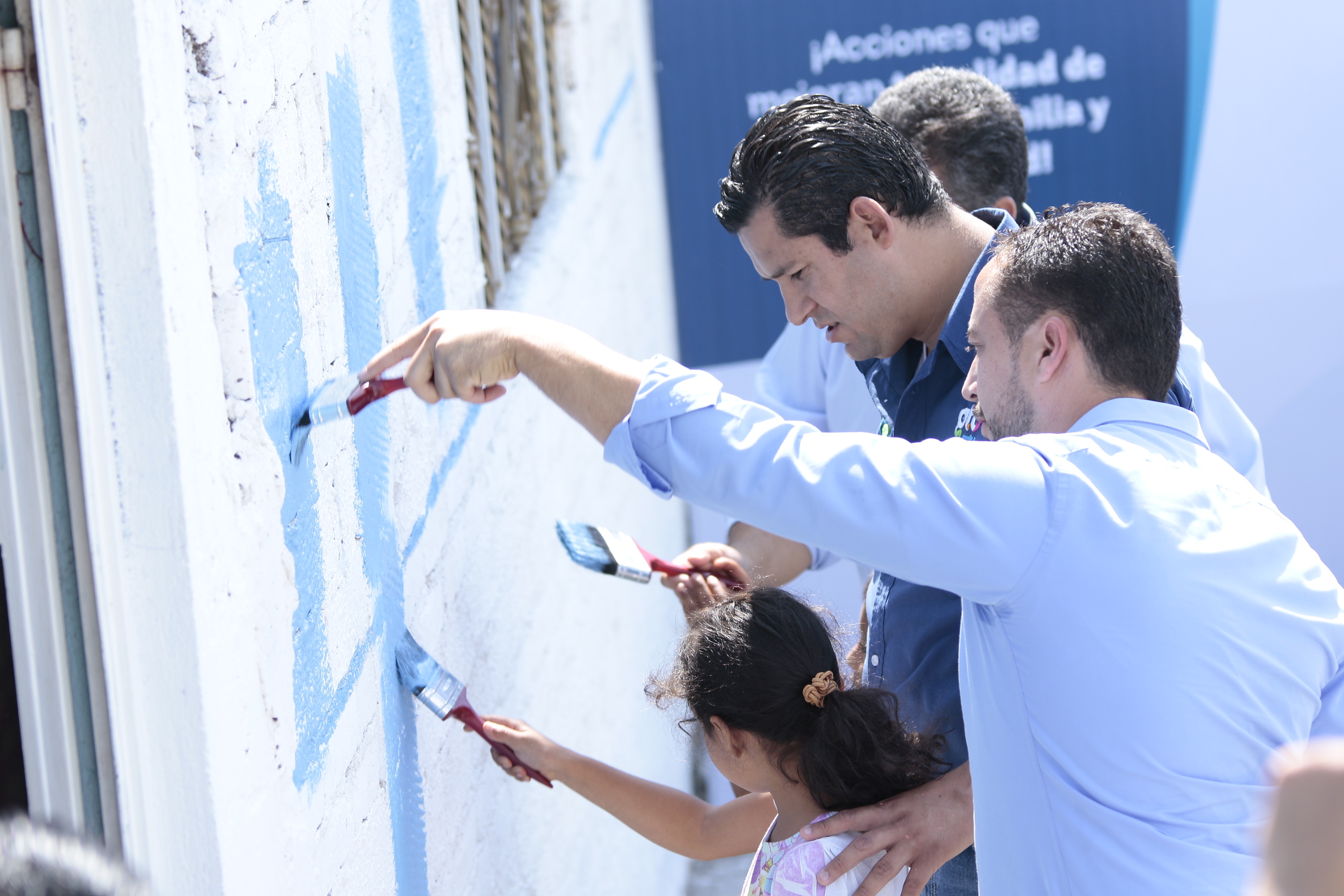 Más obra social y educativa para Valle de Santiago impulsa Gobierno del Estado.