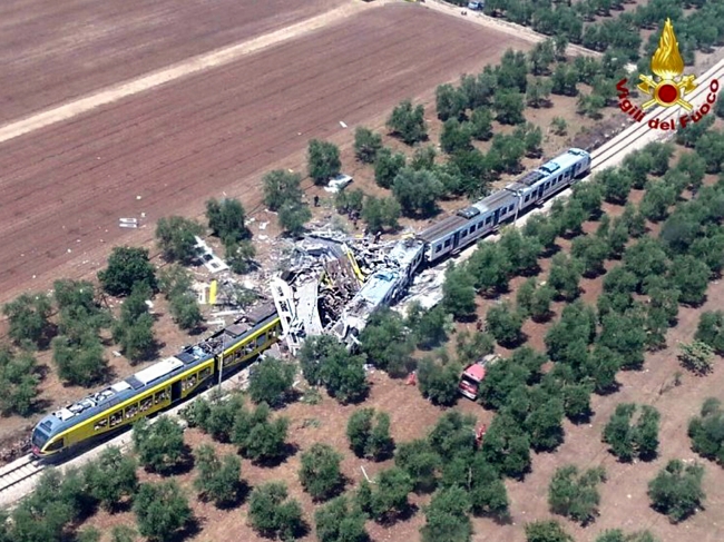 Choque de trenes en Italia deja al menos 20 muertos.