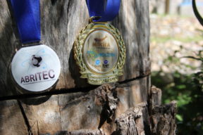 Medallas por proyecto Agua Infinita en Brasil