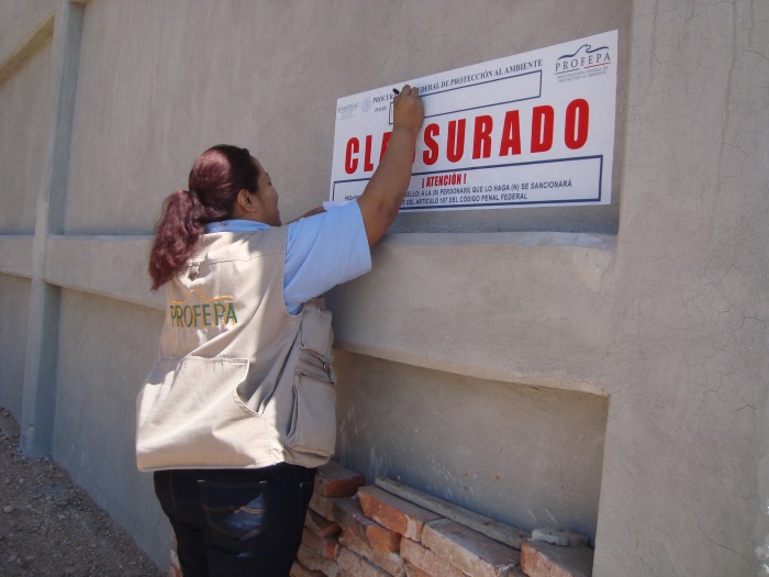CLAUSURA PROFEPA CENTRO DE RECICLADO Y ACONDICIONAMIENTO DE ENVASES INDUSTRIALES EN QUERÉTARO