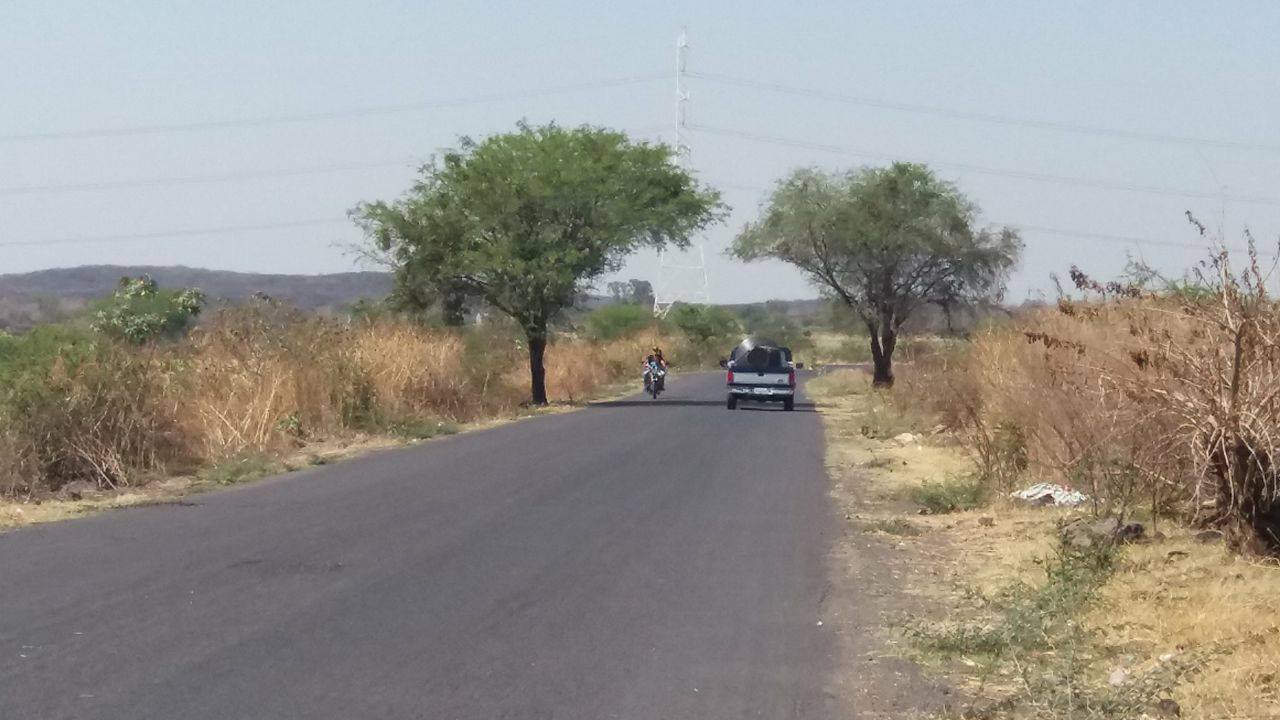DENUNCIAN INSEGURIDAD EN CAMINO