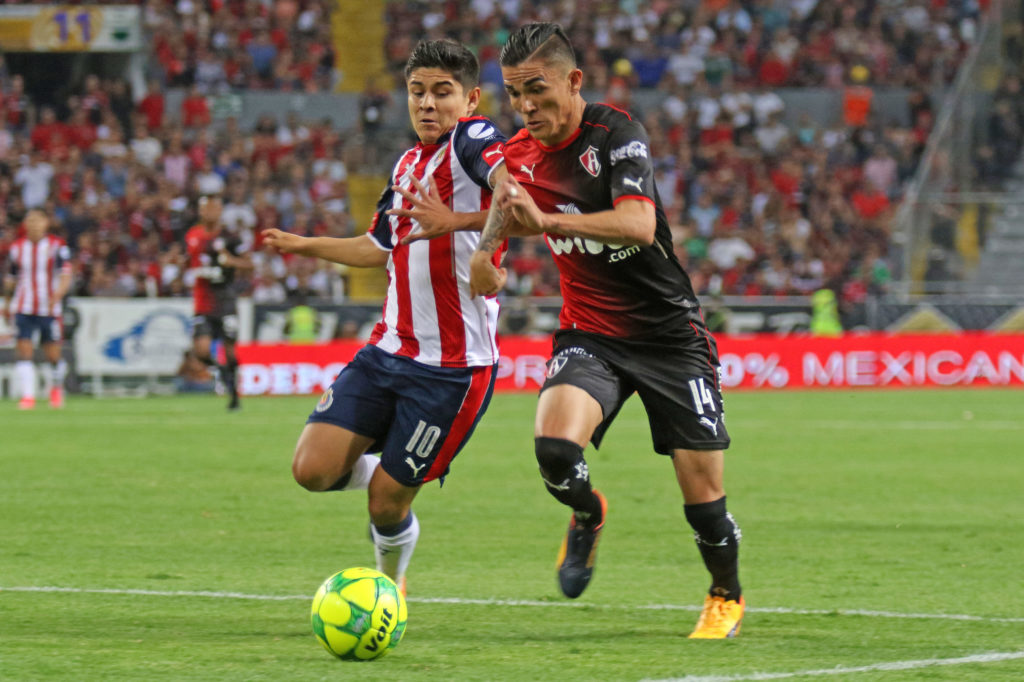 Action photo during the match Atlas vs Guadalajara, corresponding to the Quarters Final the League BBVA Bancomer MX of the Tournament Clausura 2017, in the Jalisco Stadium, in the photo: Foto de accion durante el partido Atlas vs Guadalajara, correspondiente a la Ida de Cuartos de Final de la Liga BBVA Bancomer MX del Torneo Clausura 2017, en el Estadio Jalisco, en la foto: Luis Reyes y Javier Lopez 11/05/2017/MEXSPORT/Edgar Quintana