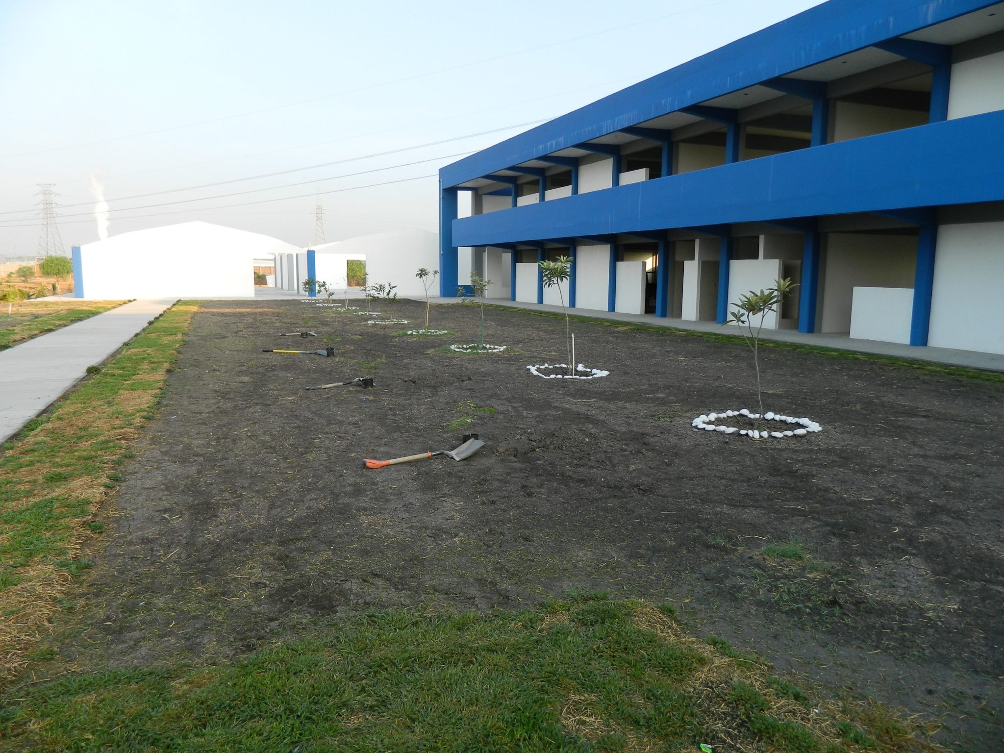 MÁS DE 22.9 MILLONES DE PESOS APLICA INIFEG PARA AMPLIAR INFRAESTRUCTURA EDUCATIVA EN SALAMANCA E IRAPUATO.