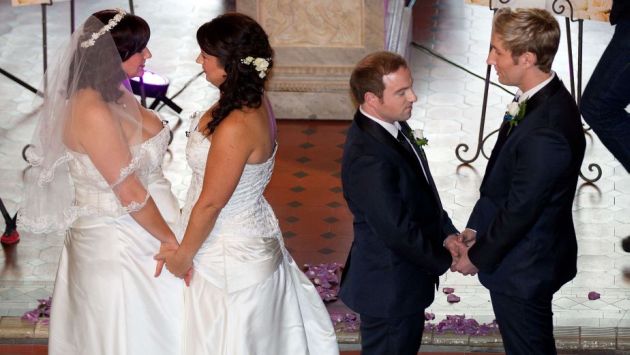 Richard Rawstorn (2R) with Richard Andrew (R) from Christchurch and Jess Ives (2L) and Rachel Briscoe (L) from the Bay of Islands celebrate during the first same sex marriage at the Rotorua Museum in Rotorua on  August 19, 2013. More than 30 same-sex couples will say "I do" on Monday when New Zealand becomes the first Asia-Pacific country and only the 14th in the world to legalise gay marriage.  The move has sparked a raft of competitions to set wedding firsts, but unease amongst the religious community.   AFP PHOTO / MARTY MELVILLE