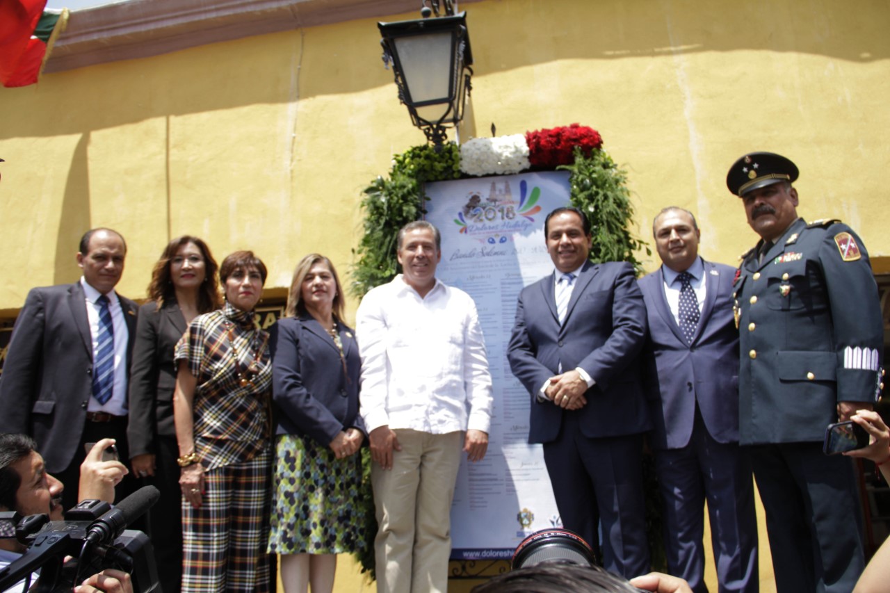 Autoridades civiles y militares inician festejos patrios en Dolores Hidalgo por el 208 Aniversario de la Independencia de México