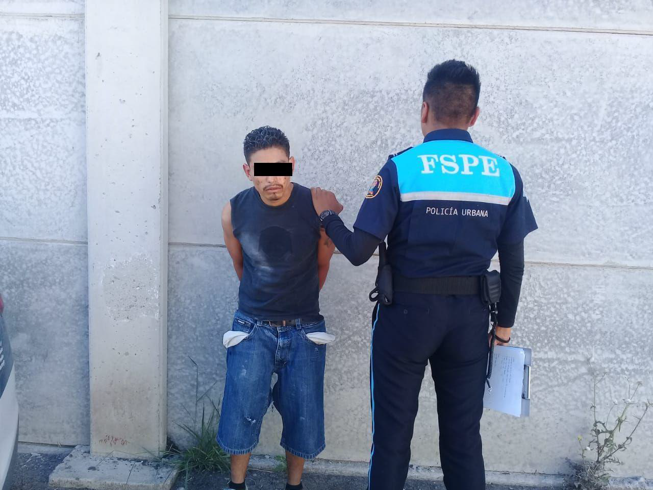 Detienen a ladrón en zona centro