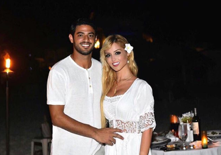 El Club Barcelona descartó el fichaje de Carlos Vela.