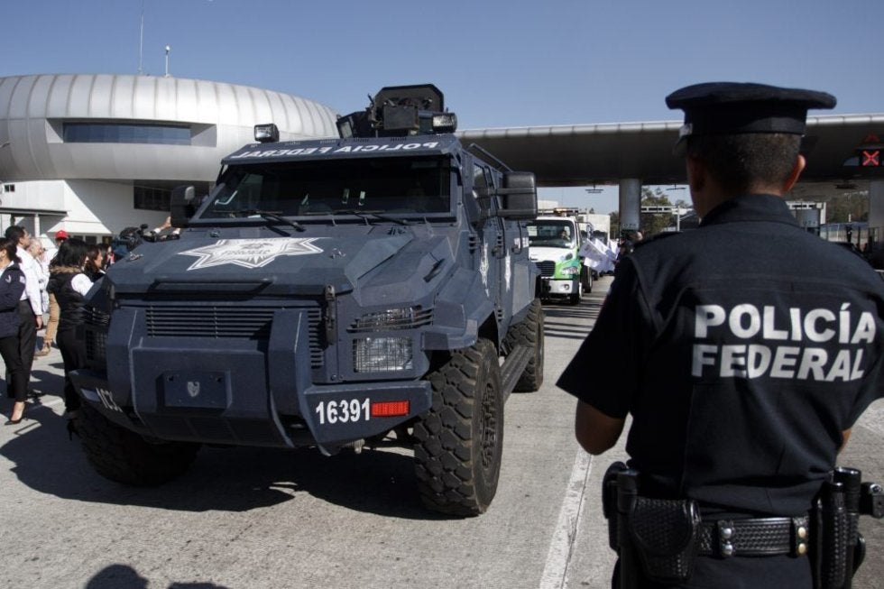 DETIENEN EN QUERÉTARO A POLICÍAS FEDERALES ADSCRITOS A SALAMANCA