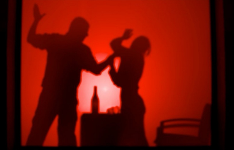 #Psicología SI TE PEGA NO TE QUIERE. Maltrato en pareja.