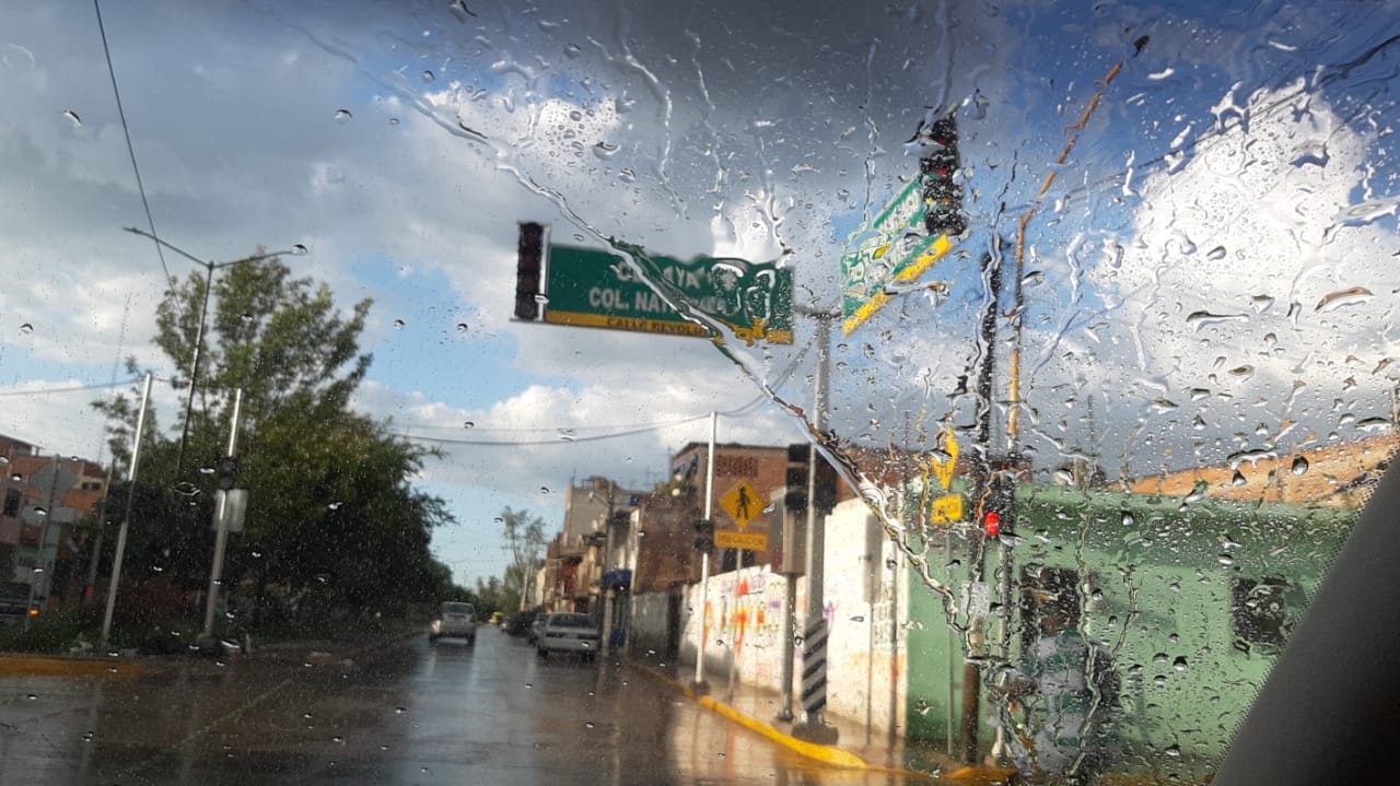 SE ESPERAN LLUVIAS FUERTES, DESCARGAS ELÉCTRICAS Y POSIBLE CAÍDA DE GRANIZO PARA GUANAJUATO.