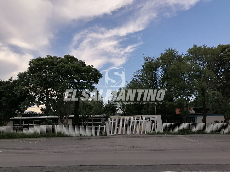 PADRES DE FAMILIA PREOCUPADOS POR VANDALISMO EN ESCUELAS.