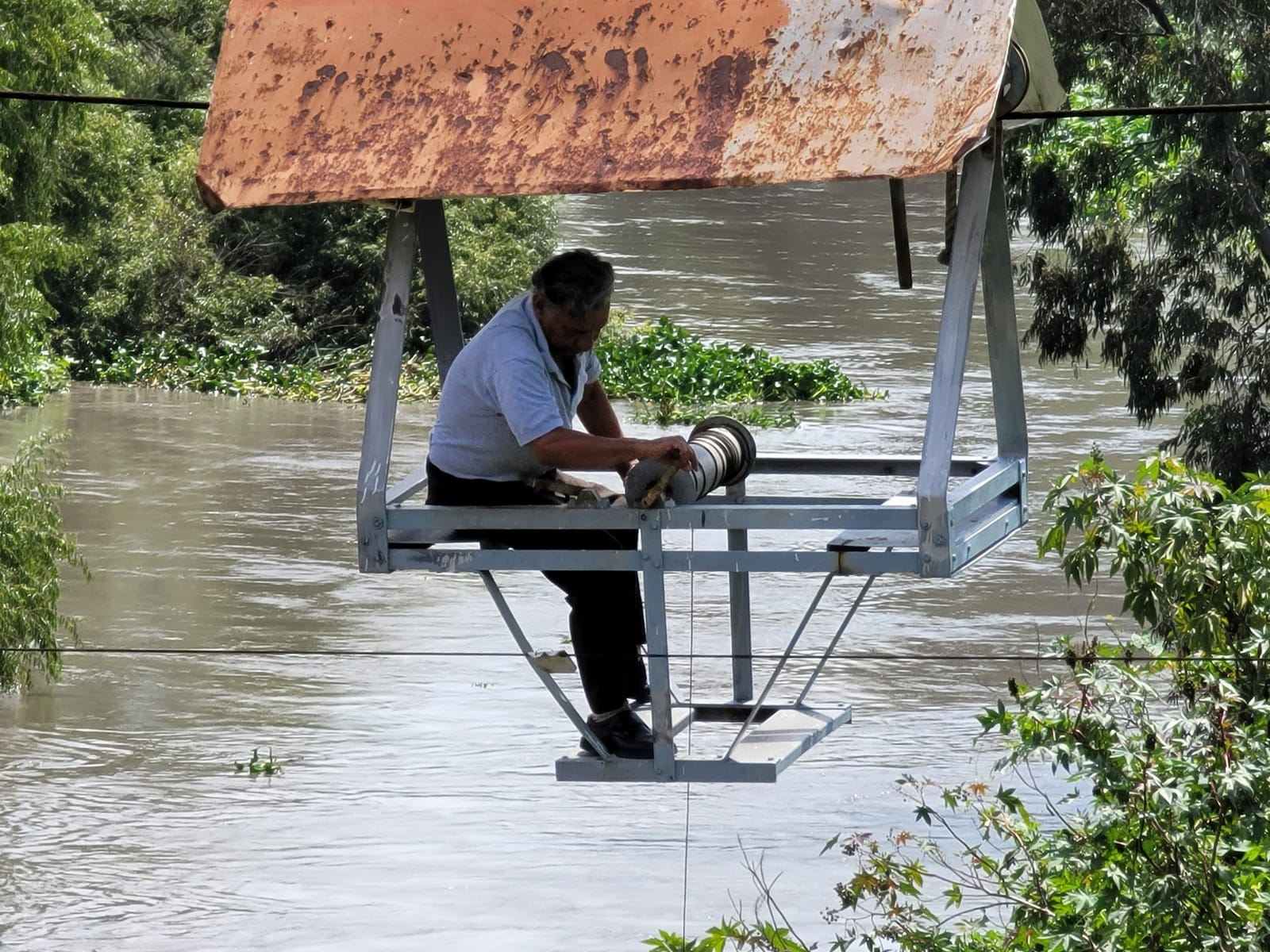 AFORADOR, CUIDADOR DE LOS SALMANTINOS