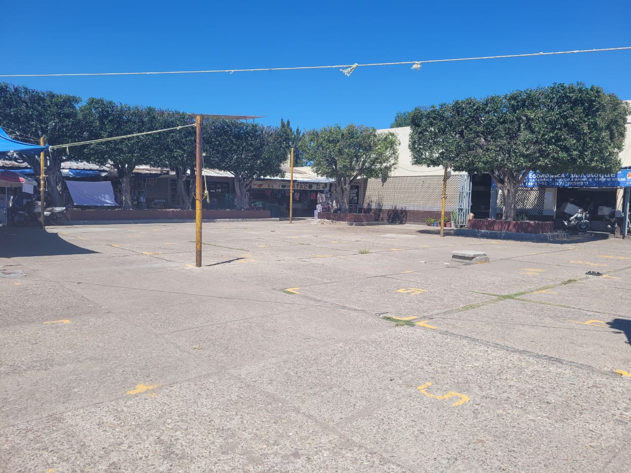 Detienen a una mujer tras agredir con arma blanca a adulto mayor en el Mercado Barahona, #Salamanca