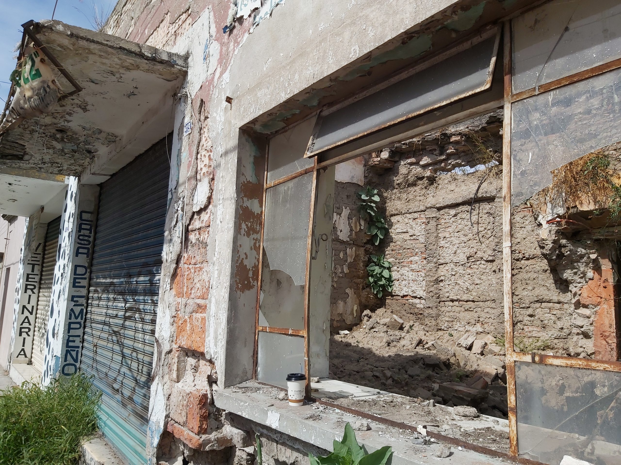 EN PELIGROSO ABANDONO, FINCA DE LA ZONA CENTRO