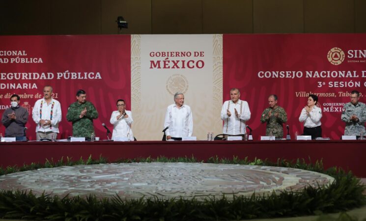 FEDERACIÓN Y ESTADOS TRABAJAN EN UNIDAD PARA PACIFICAR AL PAÍS, AFIRMA PRESIDENTE EN SESIÓN DEL CONSEJO NACIONAL DE SEGURIDAD PÚBLICA