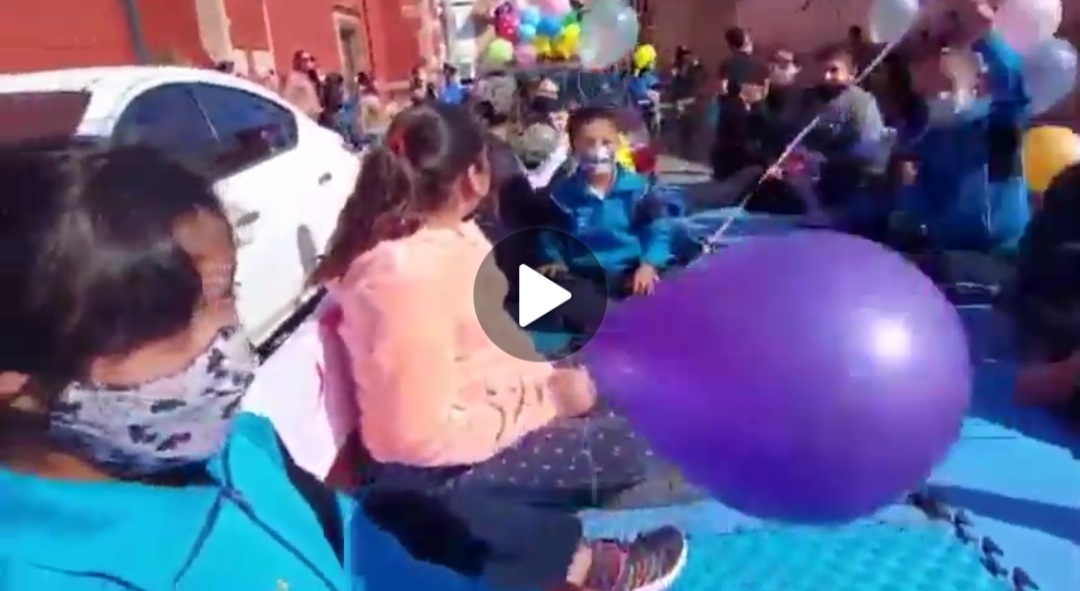 ESCUELAS DE EDUCACIÓN ESPECIAL REALIZARON CARAVANA CONMEMORATIVA AL 3 DE DICIEMBRE, DÍA DE LAS PERSONAS CON DISCAPACIDAD