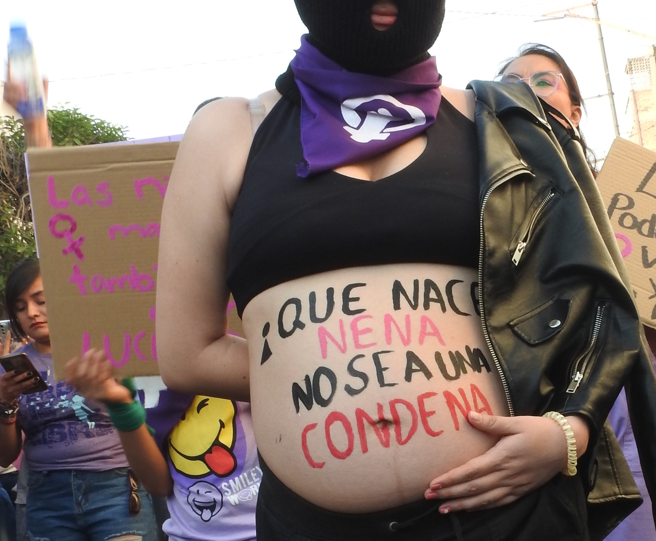 MUJERES EMBARAZADAS A FAVOR DEL DERECHO A LA DECISIÓN SOBRE SU CUERPO Y SU VIDA SEXUAL.