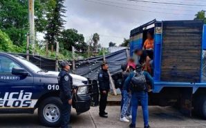 51 MIGRANTES FUERON RESCATADOS EN TENANGO, MORELOS