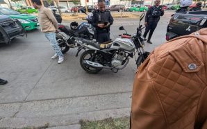 EN LEÓN POLICIAS DETIENEN A ASALTANTE EN MOTO, LA FISCALÍA…