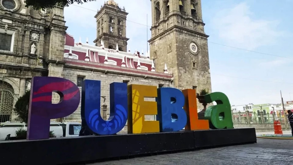 🔴 ANALIZAN PROHIBIR «LOS NARCOCORRIDOS» EN PUEBLA