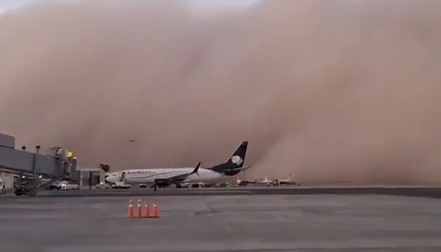 #Nacional CHIHUAHUA BAJO EL POLVO TRAS TORMENTA DE ARENA