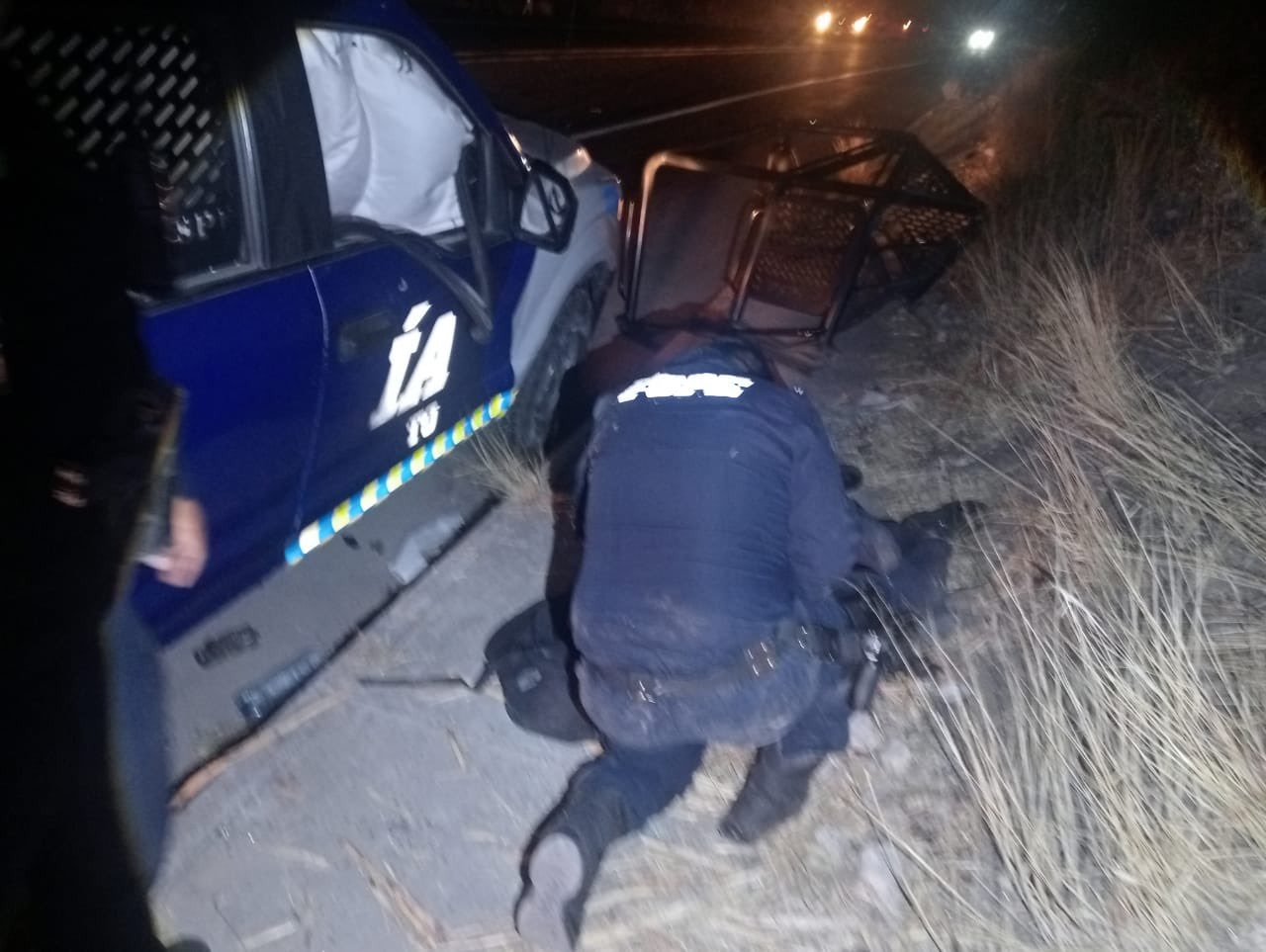 #Estatal MUERE ELEMENTO DE LAS FSPE TRAS ACCIDENTE VIAL EN CARRETERA SILAO-SAN FELIPE, HAY VARIOS LESIONADOS