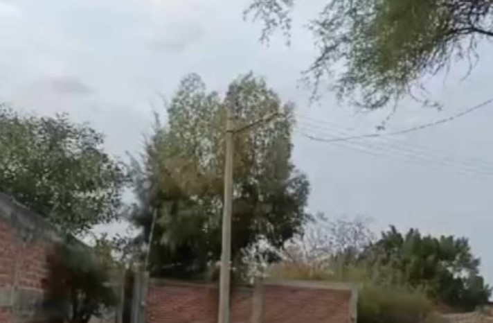 #Salamanca VA PARA TRES DÍAS SIN LUZ EN PALO ALTO: VECINOS DENUNCIAN ABANDONO Y FALTA DE RESPUESTA DE LA CFE