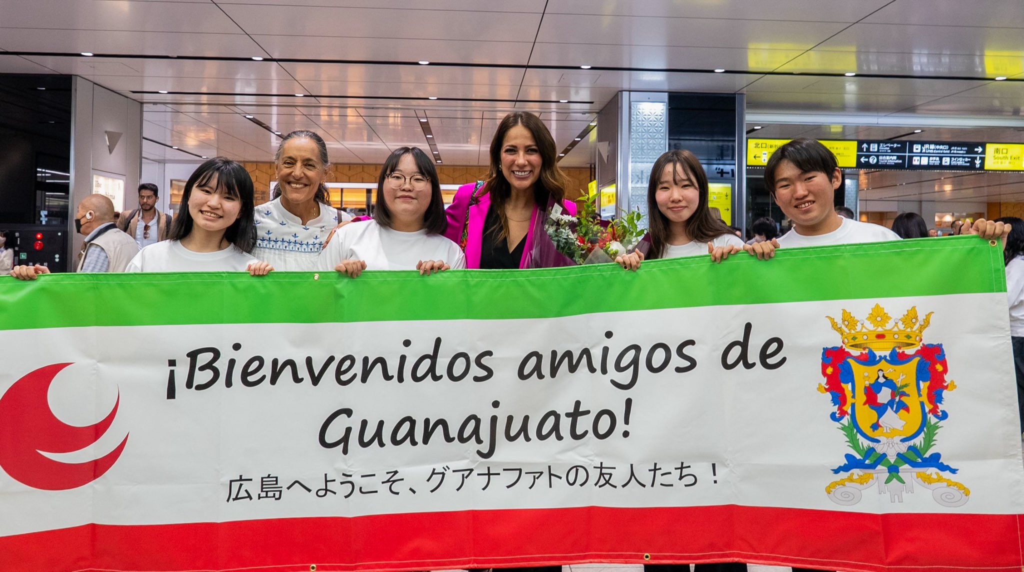 🇯🇵LIBIA DENISSE PASARÁ 6 DÍAS EN JAPÓN, YA ASISTIÓ AL FESTIVAL DE LAS FLORES