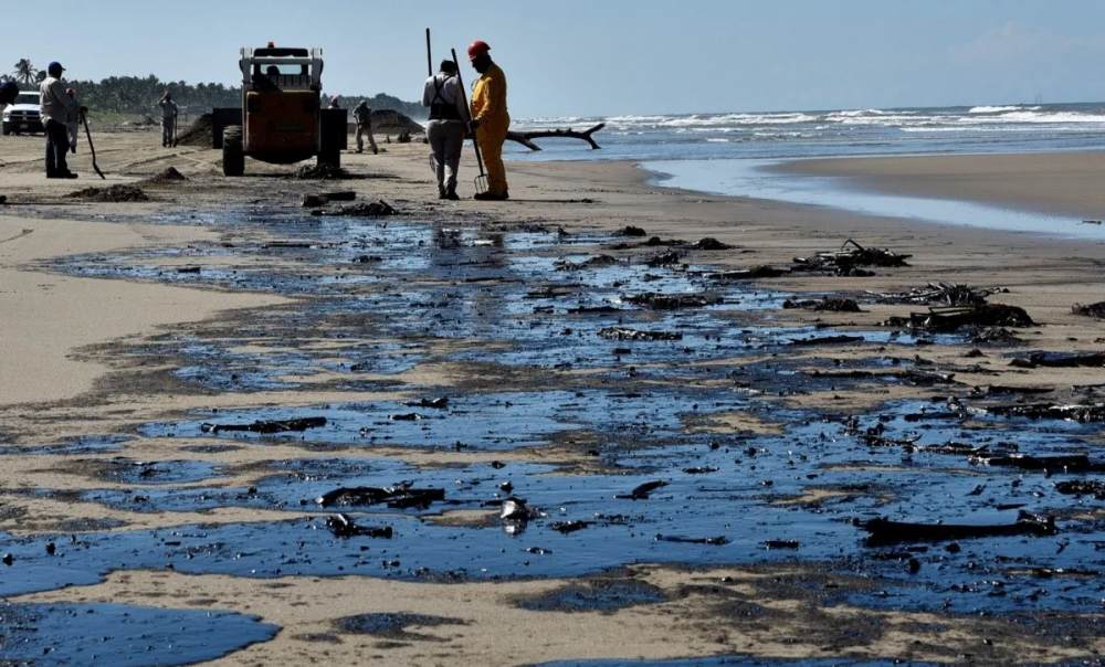 #Nacional DERRAME DE HIDROCARBUROS EN PARAÍSO, TABASCO FUE POR FUGA EN DOS BOCAS