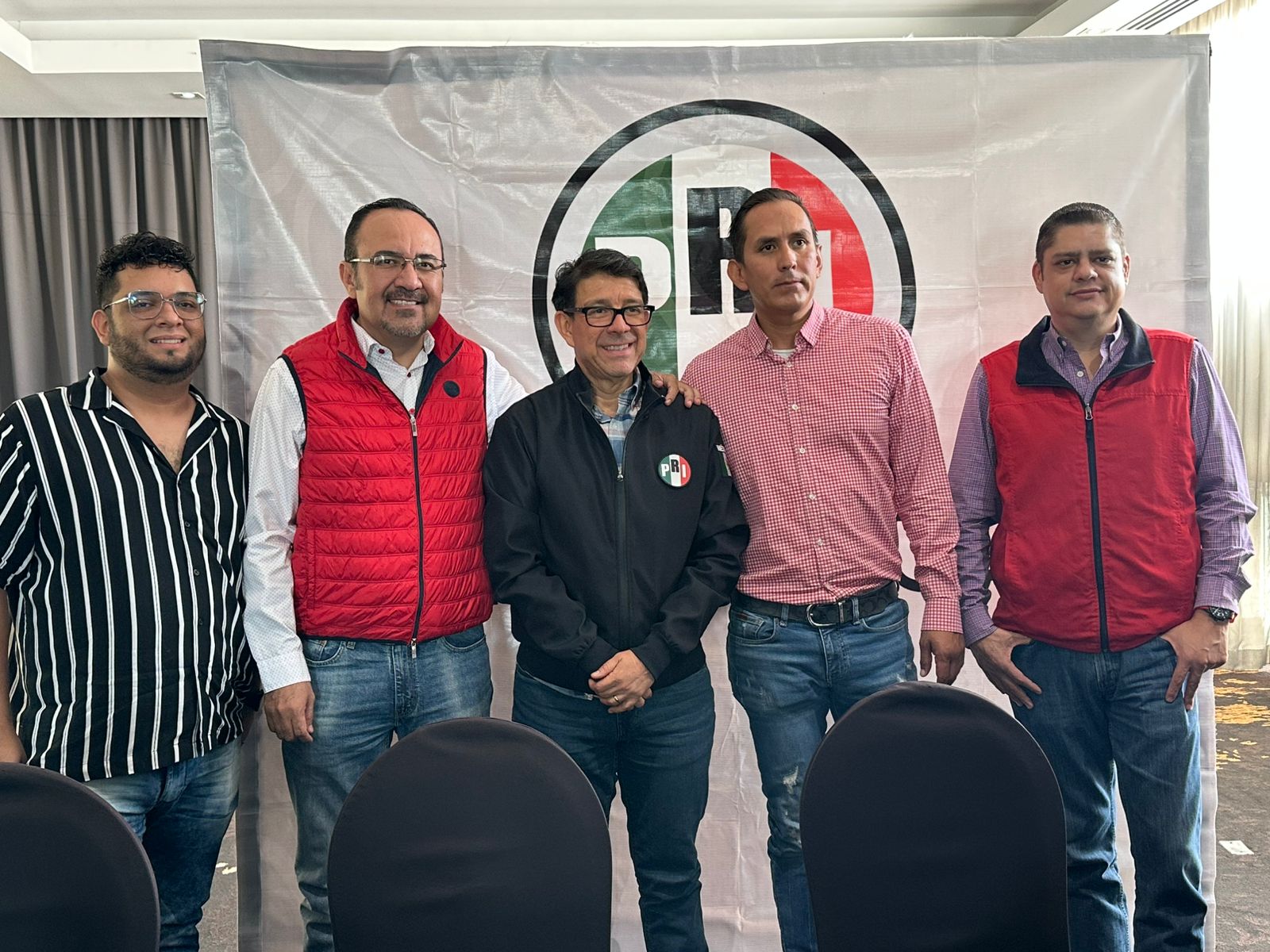 🫣🚨PRI CRITICA A GOBIERNOS DE MORENA MIENTRAS CIUDADANOS RECUERDAN SU PASADO