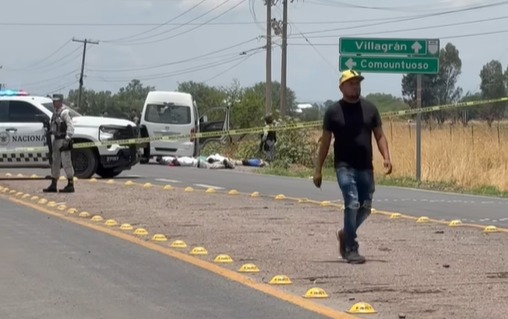 #JuventinoRosas LOCALIZAN A PERSONAS SIN VIDA EN CARRETERA JUVENTINO ROSAS-CUENDA