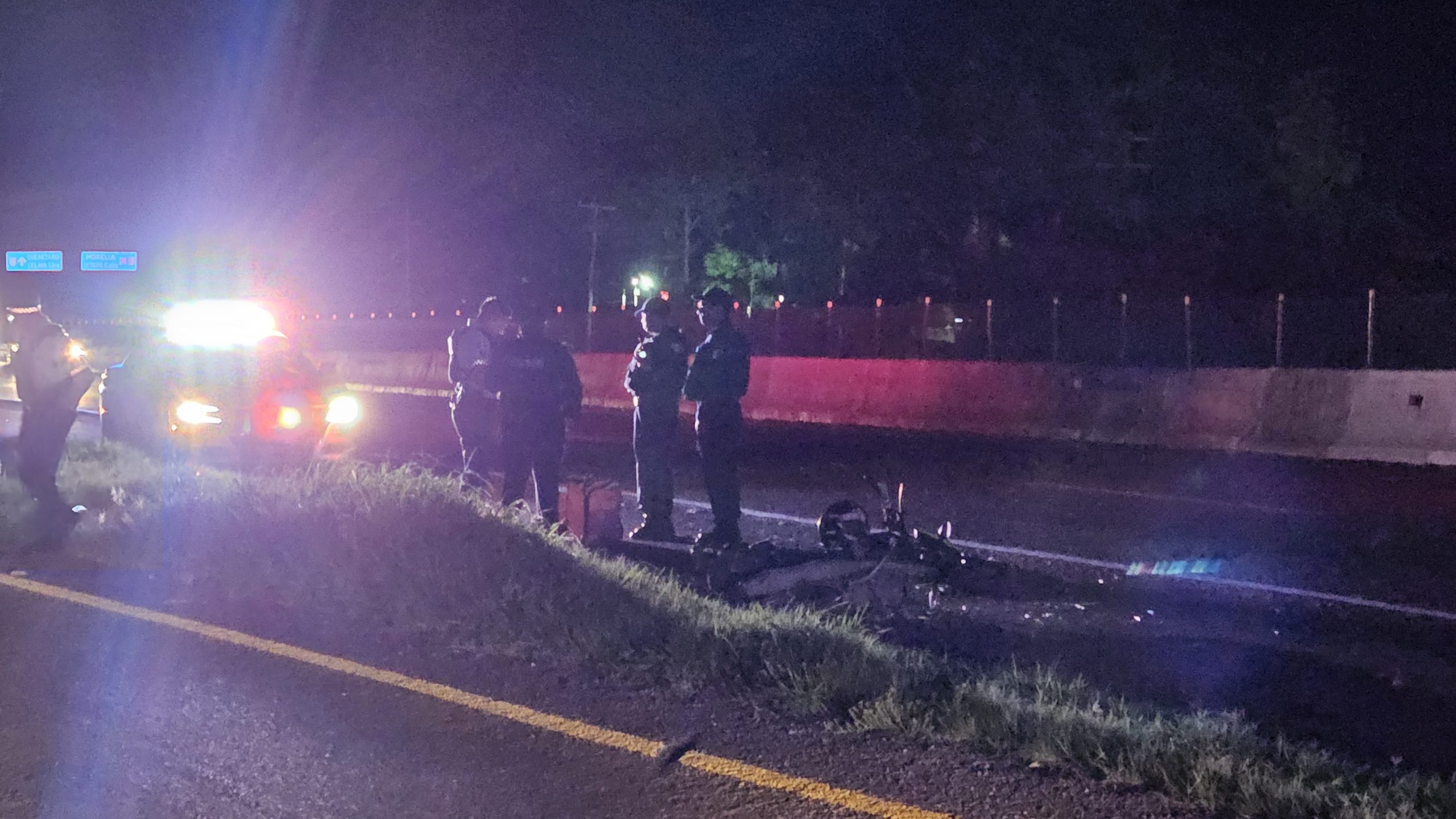 Accidente vehicular deja un lesionado en la Carretera Federal 45