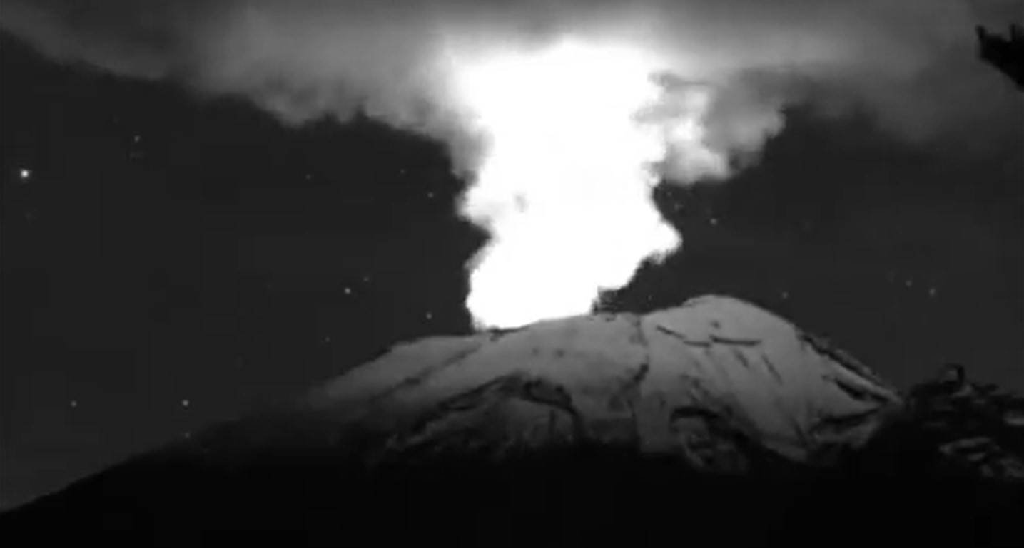 #Internacional #Nacional ETNA ENTRA EN ERUPCIÓN Y HORAS DESPUÉS POPOCATÉPETL REGISTRA INTENSA ACTIVIDAD VOLCÁNICA