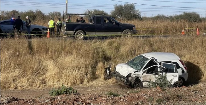 #Nacional #Michocán TRAGEDIA EN LA AUTOPISTA SIGLO 21: CINCO MIEMBROS DE UNA FAMILIA MUEREN TRAS SER EMBESTIDOS POR TRÁILER; UNA MENOR SOBREVIVE