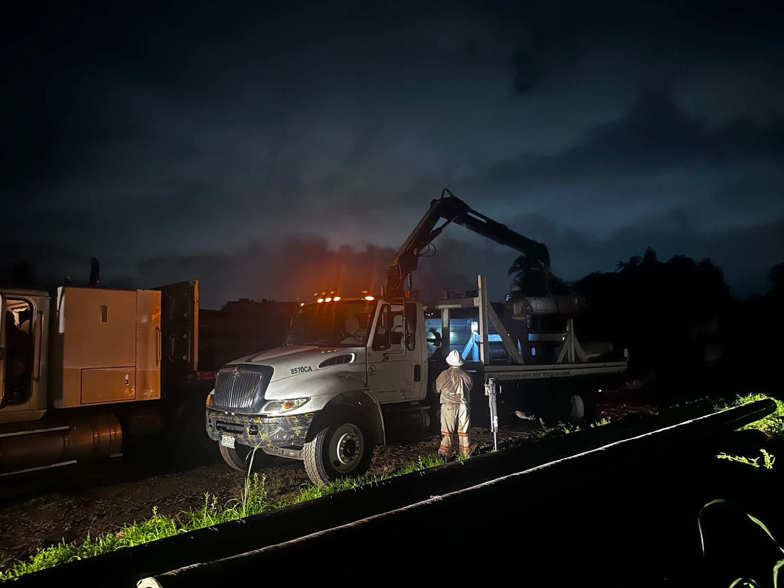 #Nacional HURACÁN ERICK DEJA SIN LUZ A MÁS DE 123 MIL USUARIOS EN OAXACA; SOLO EL 26% HA RECUPERADO EL SERVICIO