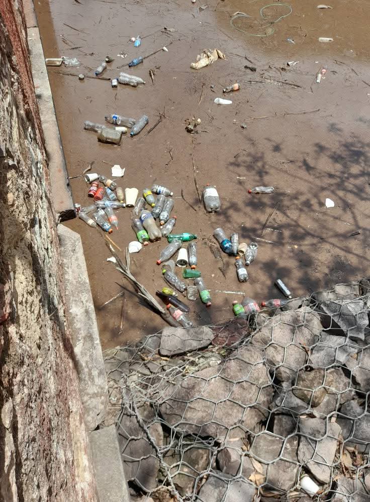 LAS PRESAS DE LA OLLA Y SAN RENOVATO, EN EL ABANDONO