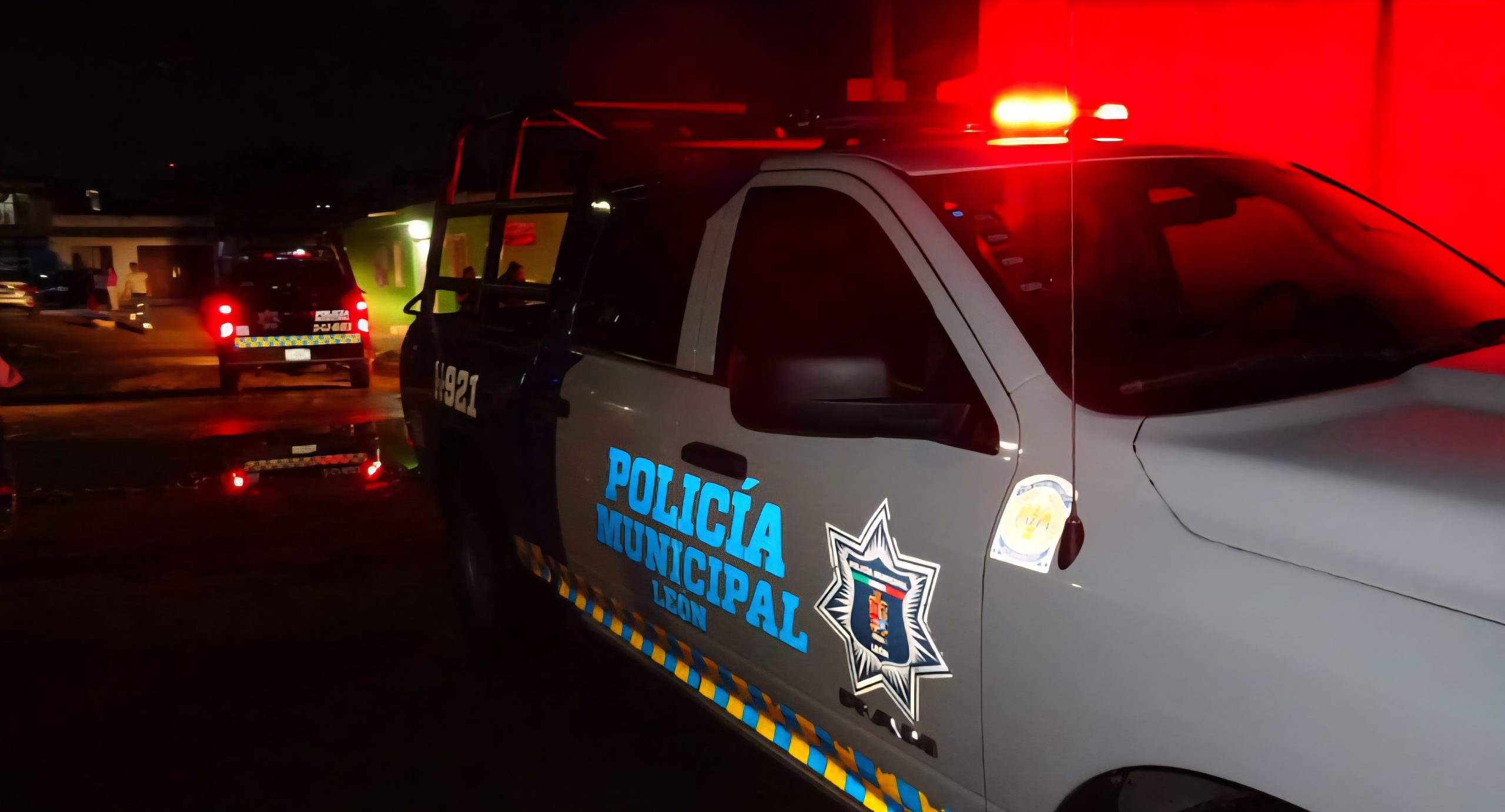 #León Ataque armado deja heridos a padre e hija en la colonia 10 de Mayo