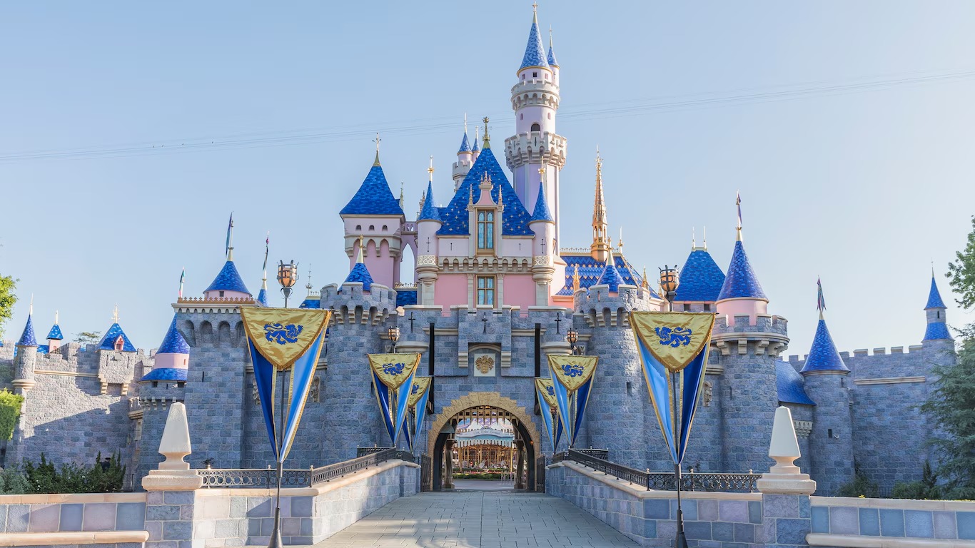 #Internacional LA MAGIA TAMBIÉN DESAPARECE: DISNEY ANUNCIA MÁS DESPIDOS EN TODO EL MUNDO
