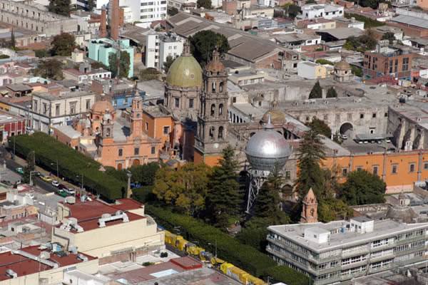 💥 Buscan en Celaya revisar construcciones con drones e inspecciones para actualizar impuesto predial