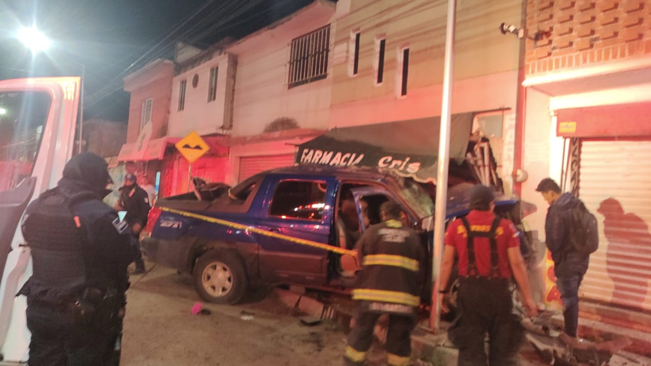 Accidente vial en Celaya deja cuatro heridos y un menor en estado grave