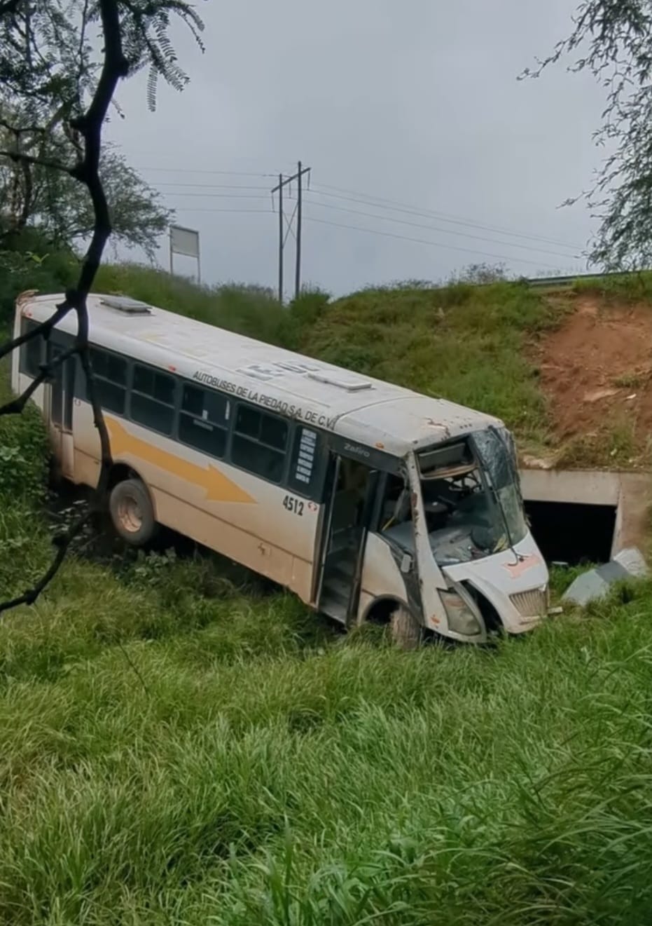 Se registró milagroso accidente en la carretera a San Luis de la Paz
