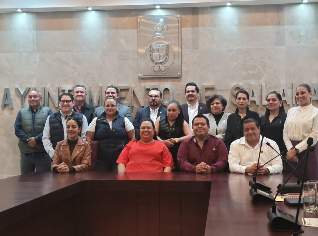 ⭕️⭕️#Entérate César Prieto tiene el control total del Cabildo; regresan sus incondicionales y desaparecen los críticos