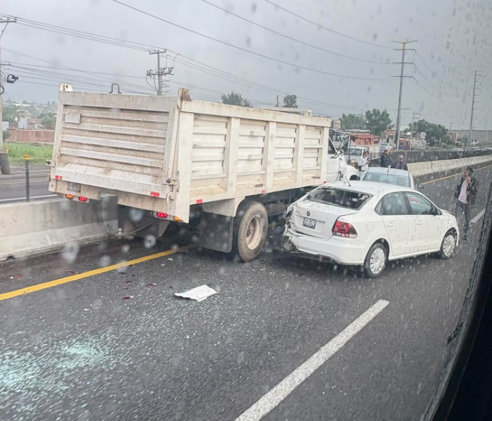 #Salamanca Se registran dos accidentes en el Libramiento Sur, cerca de San Juan de Razos