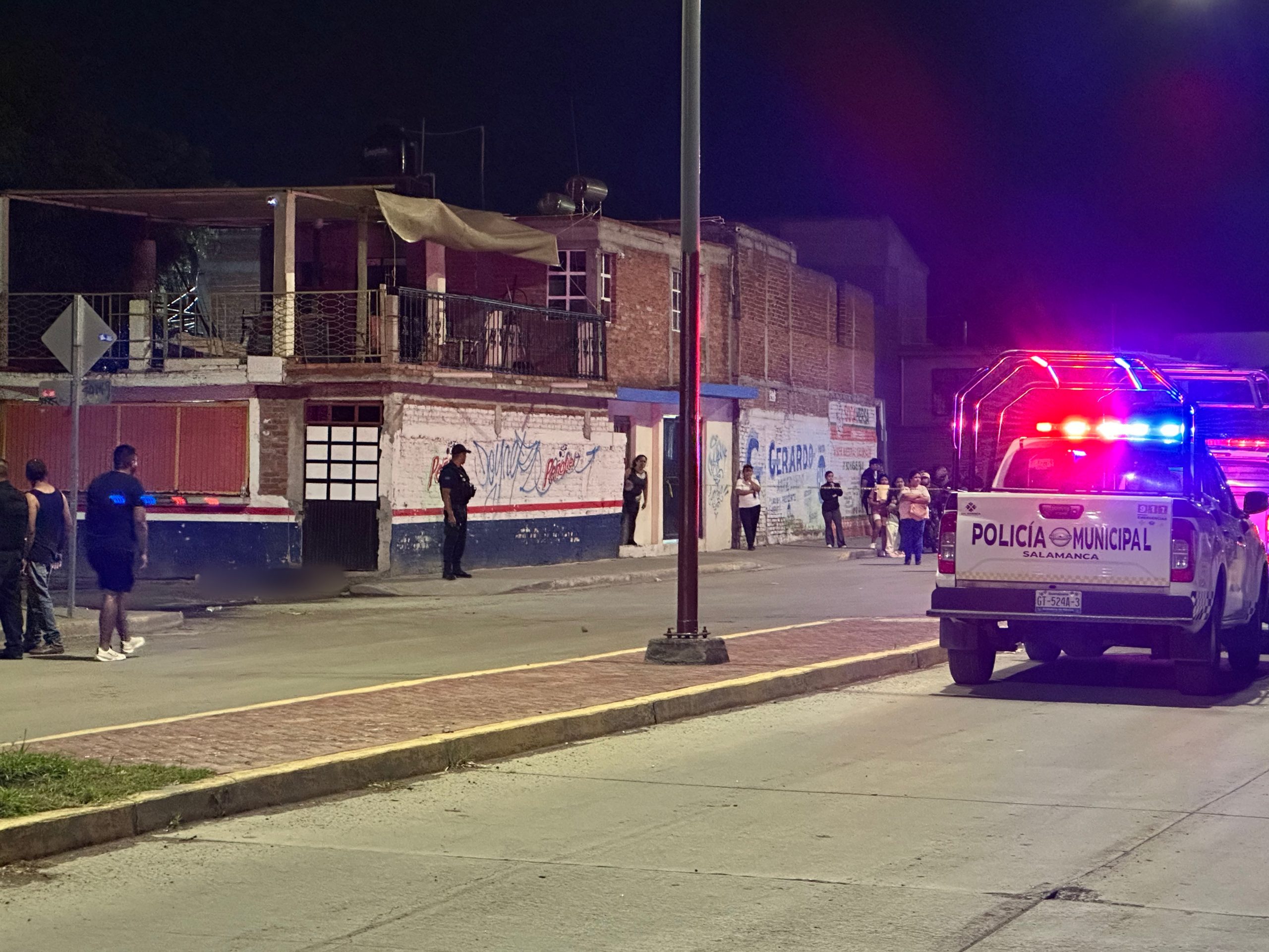 #Salamanca Dos masculinos pierden la vida y dos más resultan lesionados tras ataque armado en colonia El Olimpo