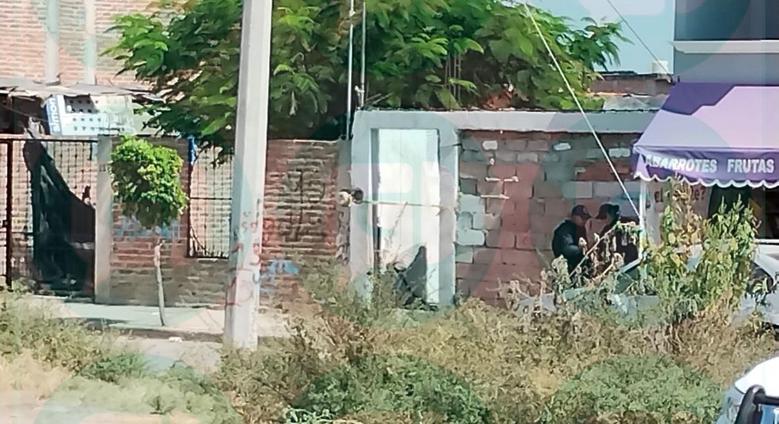 #Irapuato Sicarios asesinan a mujer al no encontrar a su esposo