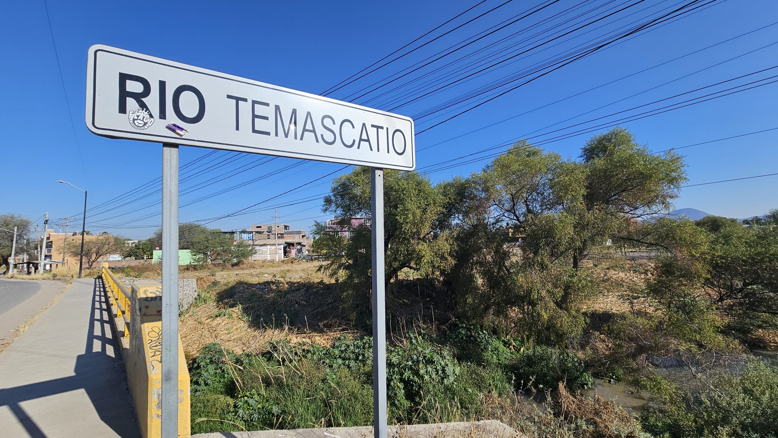 Localizan hombre sin vida maniatado en la comunidad de San José Temascatío